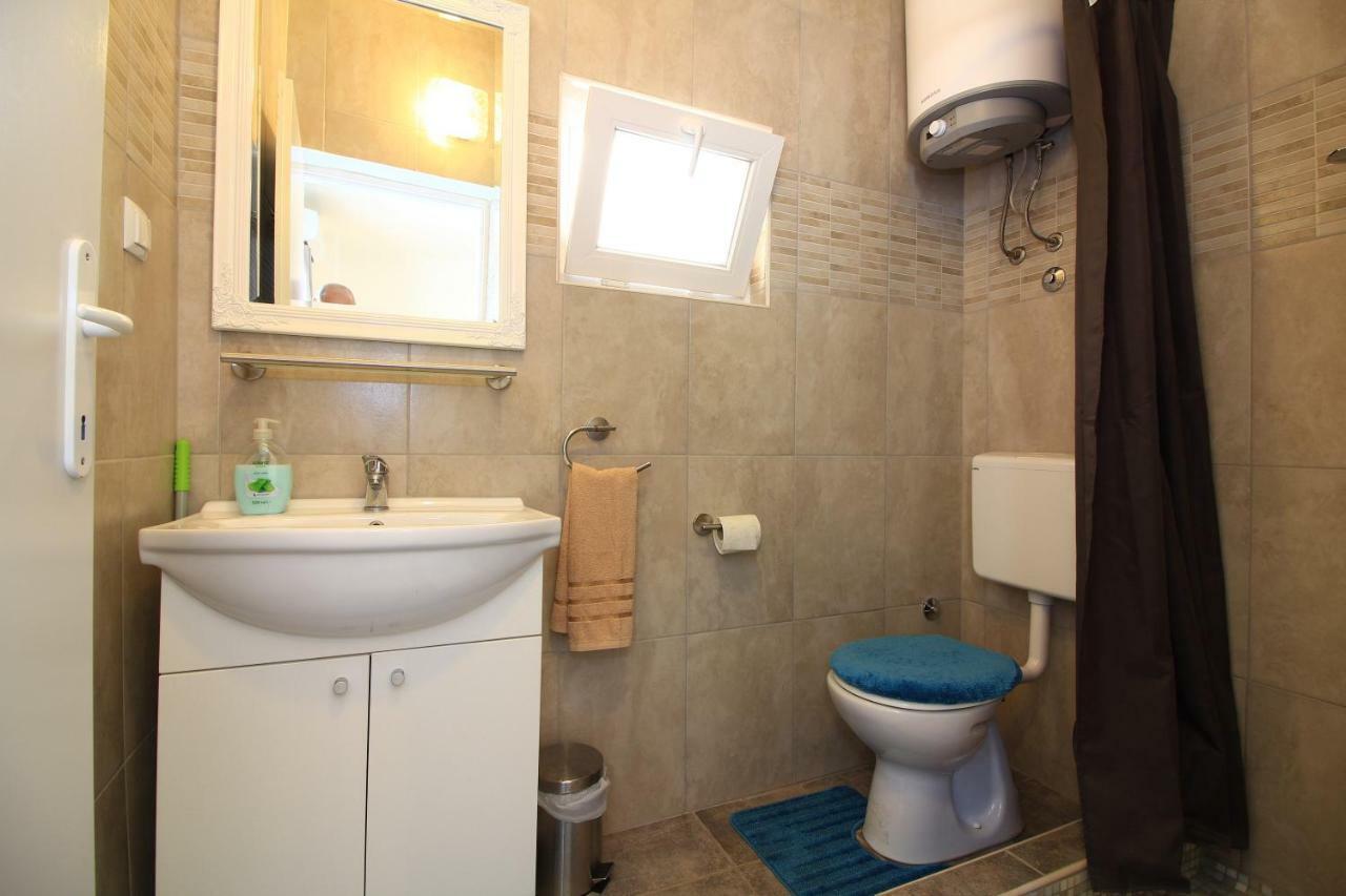 Apartman Maja Пула Екстериор снимка